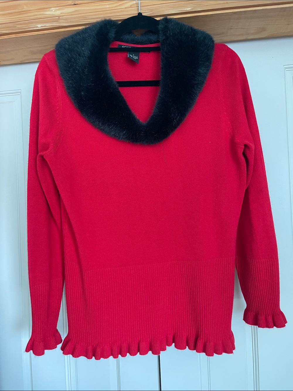 Scott Taylor Red Knit Sweater with Black Faux Fur Cowl